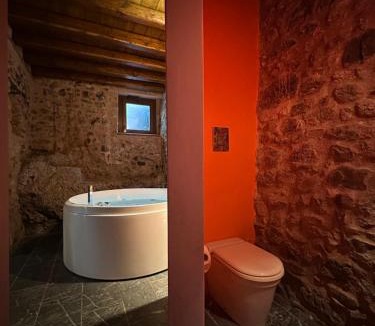 Gratteri House | Gratteri Stone Jacuzzi House