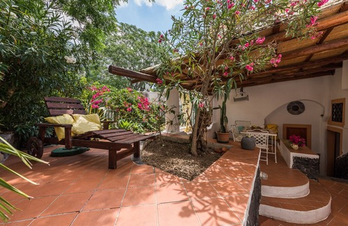 Leni House | Green / Pink / Yellow Trivani in Salina Aeolian Islands 900 meters from the sea