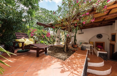 Leni Apartment | Green Yellow two-room apartment in Salina Aeolian Islands CIR:19083037C100309