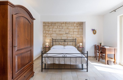 Pozzallo House | Guest House 'Alla Corte Di Nonna Maria' with Air Conditioning