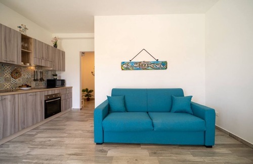 Pachino Apartment | GuestHost - Borgo 84 Marzamemi - Happy Family