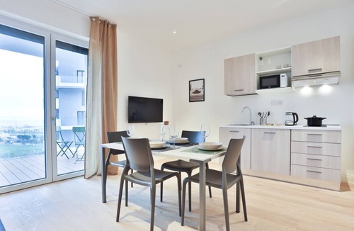 Magazzeno Apartment | GuestHost - Sea Gate Exclusive Seaview Terrace Flat