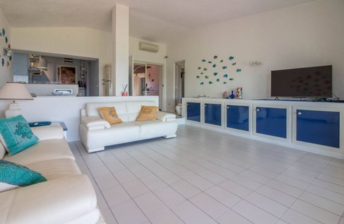 Cala di Volpe Villa | GuestHost - Villa with Private Garden, Parking & Shared Pool!