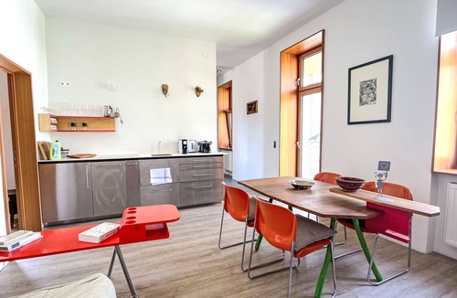 Brigittenau Apartment | Happy Pasetti by Interhome