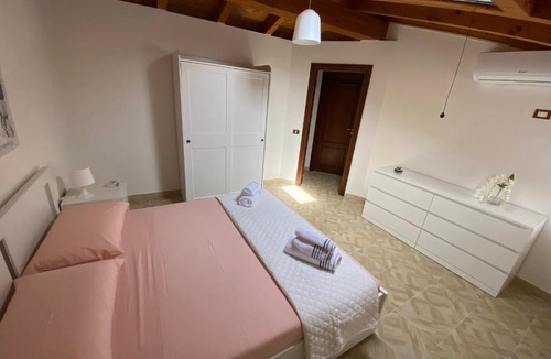Mondello House | HELIOS House