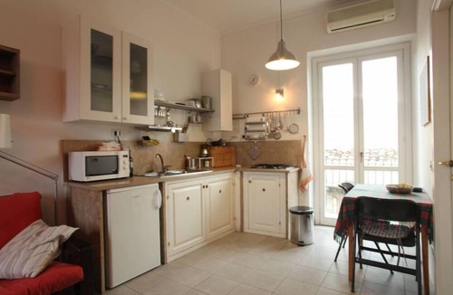 Monte di Pieta Apartment | Historic center, 2 rooms, 2 toilets, sky terrace, lift, free high speed Wi Fi