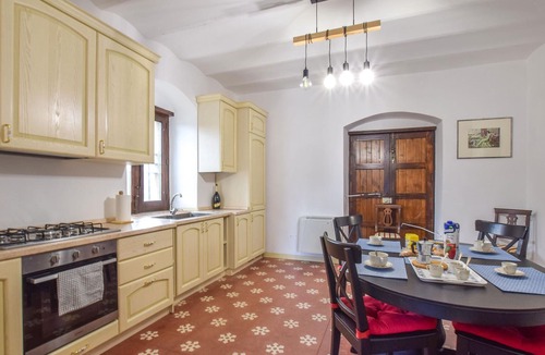 Ficarra House | Historic, generously equipped villa with magnificent views.