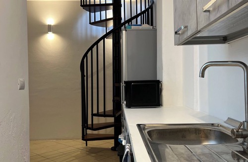 Coste House | Historical sea town house, sun roof Terrace, close to beach/Etna/bars/Tormina