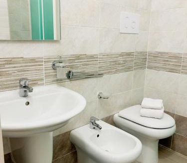 Vulcanello Apartment | Hola House Vulcano Blu
