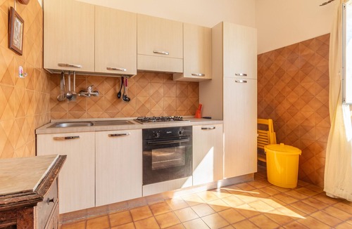 Acate Apartment | Holiday Apartment with sea views, close to the Beach with Terrace