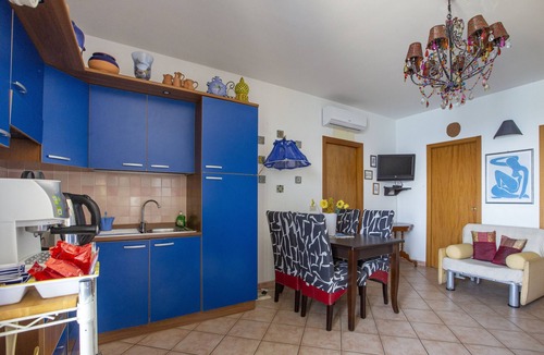 Capo d'Orlando Apartment | Holiday Apartment 'Solkira' close to the Beach with Sea View, Balcony & Wi-Fi