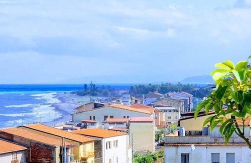 Castel Di Tusa Apartment | Holiday apartment Castel di Tusa for 1 - 3 persons with 2 bedrooms - Holiday apartment