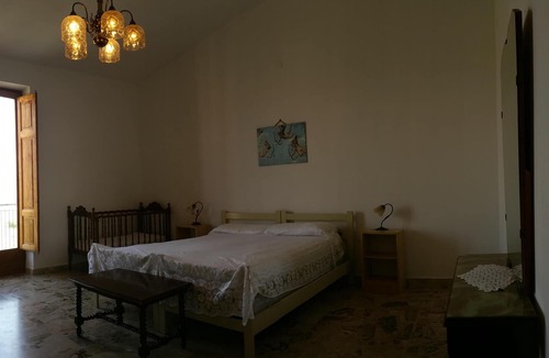 Licata Apartment | Holiday Apartment Antona "3P Apartment" 150 m from the sea, Free WiFi, Best price!