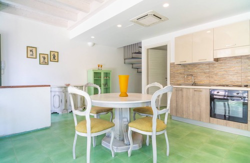 Calatabiano Apartment | Holiday Apartment "Casa Margherita Vista Etna" with Sea View, Shared Pool & Terraces