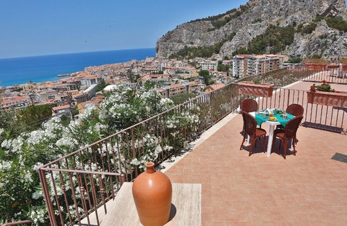 Cefalu Apartment | Holiday apartment Cefalù for 1 - 5 persons with 2 bedrooms - Holiday apartment in one or multi-famil