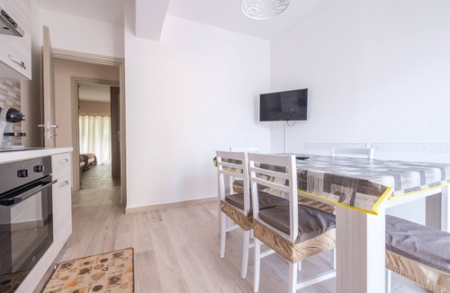 Province of Messina Apartment | Holiday Apartment "Damilhouse 4" with Balcony & Wi-Fi