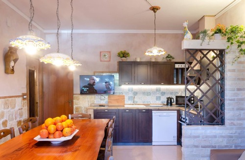 Giarre Apartment | Holiday apartment Giarre for 1 - 12 persons with 5 bedrooms - Holiday apartment in one or multi-fami