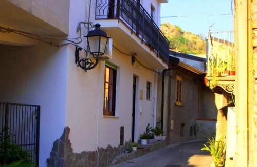 Rodi Milici Apartment | Holiday apartment Rodì for 1 - 4 persons with 1 bedroom - Row house