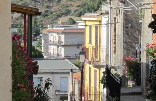 Rodi Milici Apartment | Holiday apartment Rodì for 2 - 8 persons with 4 bedrooms - Row house