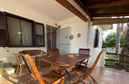 Granelli Villa | (Holiday Apartment) Villa Antonella just 50 meters from the beach!