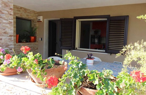 Ognina Apartment | Holiday apartment with terrace and sea view