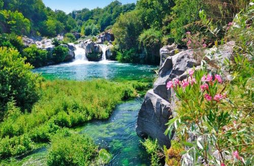Rovittello House | Holiday Home Sicily near Alcantara River