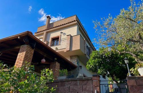 Mitogio House | Holiday Home in Sicily near Mount Etna