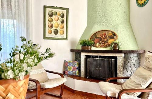 Mitogio House | Holiday Home in Sicily near Mount Etna