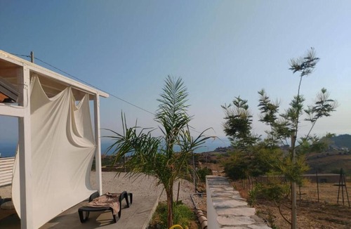 Realmonte House | Holiday Home 'Abbacari 2' with Sea View, Wi-Fi and Air Conditioning