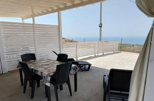 Realmonte House | Holiday Home 'Abbacari 2' with Sea View, Wi-Fi and Air Conditioning