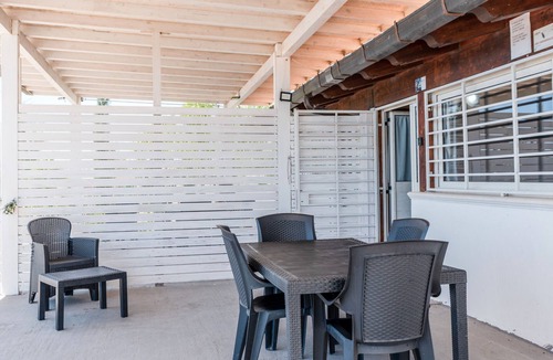 Realmonte Apartment | Holiday Home 'Abbacari 1' with Sea View, Wi-Fi and Air Conditioning