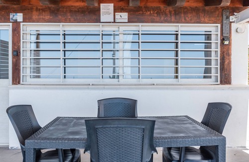 Realmonte Apartment | Holiday Home 'Abbacari 1' with Sea View, Wi-Fi and Air Conditioning