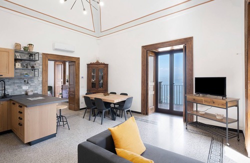 Seiano House | Holiday Home "Casetta Punta la Guardia" with Sea View, Private Terrace & A/C