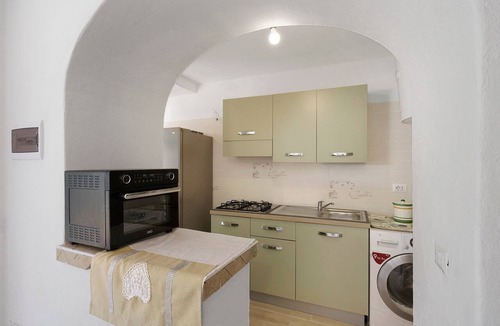 Forio House | Holiday Home 'Casa Gio E Angy' with Sea View, Wi-Fi and Air Conditioning