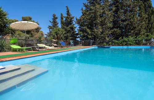 Noto House | Holiday Home 'Casale Leonardo' with Sea View, Private Pool and Private Terrace