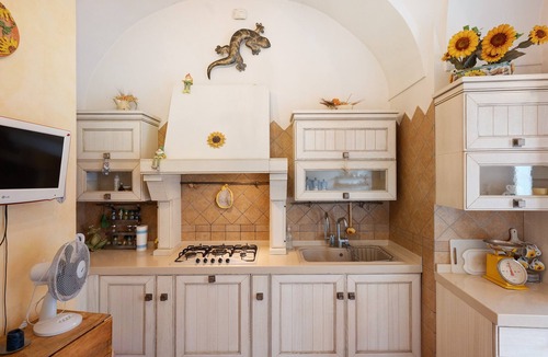 Vietri sul Mare House | Holiday Home 'Dreams Apartment' with Private Terrace, Balcony and Wi-Fi