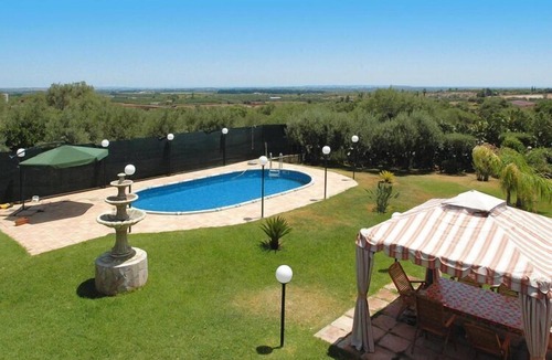 Syracuse House | Holiday Home Floridia with Pool near Beach