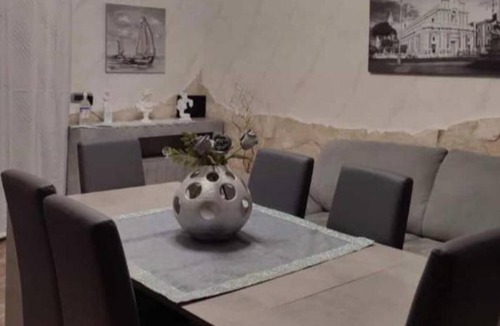 Monte Po-Nesima-San Leone-Rapisardi House | Holiday Home "Fortino House" with Mountain View, Whirlpool, A/C & Wi-Fi