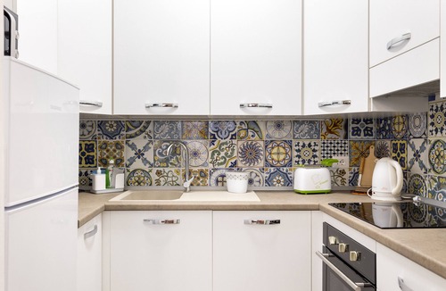 Mazara del Vallo House | Holiday Home 'Il Ficus' with Private Terrace, Wi-Fi and Air Conditioning
