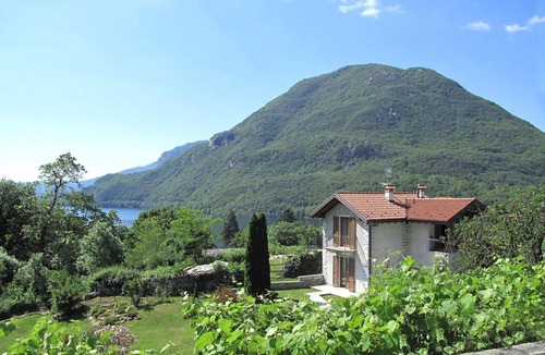 Mergozzo House | Holiday Home Iride by Interhome