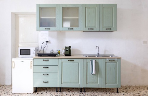 San Leonardo House | Holiday Home 'L'ulivo Di Alice' with Shared Terrace and Wi-Fi