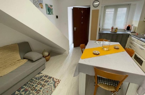 Caltabellotta House | Holiday Home 'La Casetta' with Sea View, Wi-Fi and Air Conditioning