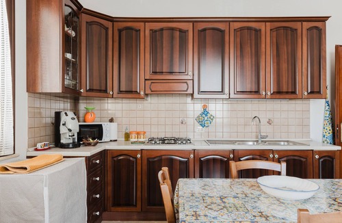 Marsala House | Holiday Home 'La Piazzetta' with Wi-Fi and Air Conditioning