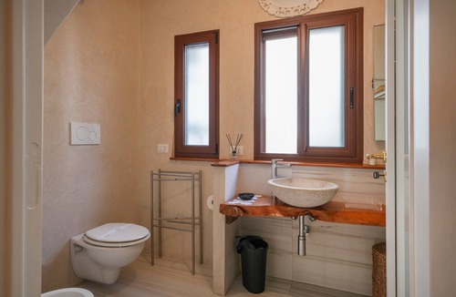 Conversano House | Holiday Home 'Le Badesse Mitrate' with Wi-Fi and Air Conditioning