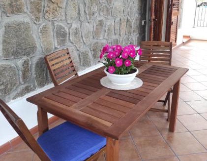 Lipari Historic Centre Apartment | Holiday home Mennulita