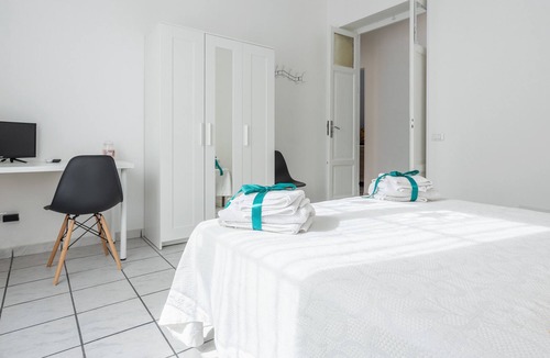 Palermo House | Holiday Home "Sophi's House" with Private Terrace & Wi-Fi