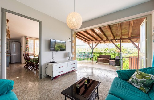 San Nicola l'Arena Villa | Holiday Home 'Villa Dora' with Sea View, Private Terrace and Private Garden