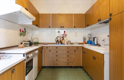 Salemi House | Holiday Home 'Villa Sofia' with Private Garden and Balcony