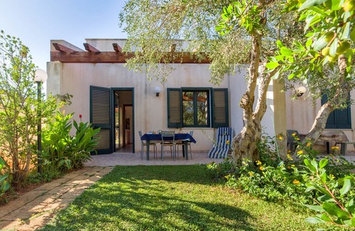 Marsala Apartment | Holiday home with kitchen