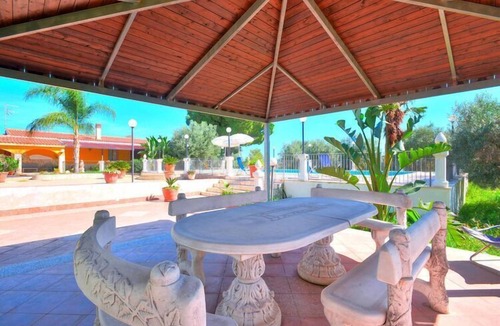 Floridia House | Holiday home with private pool, Florida